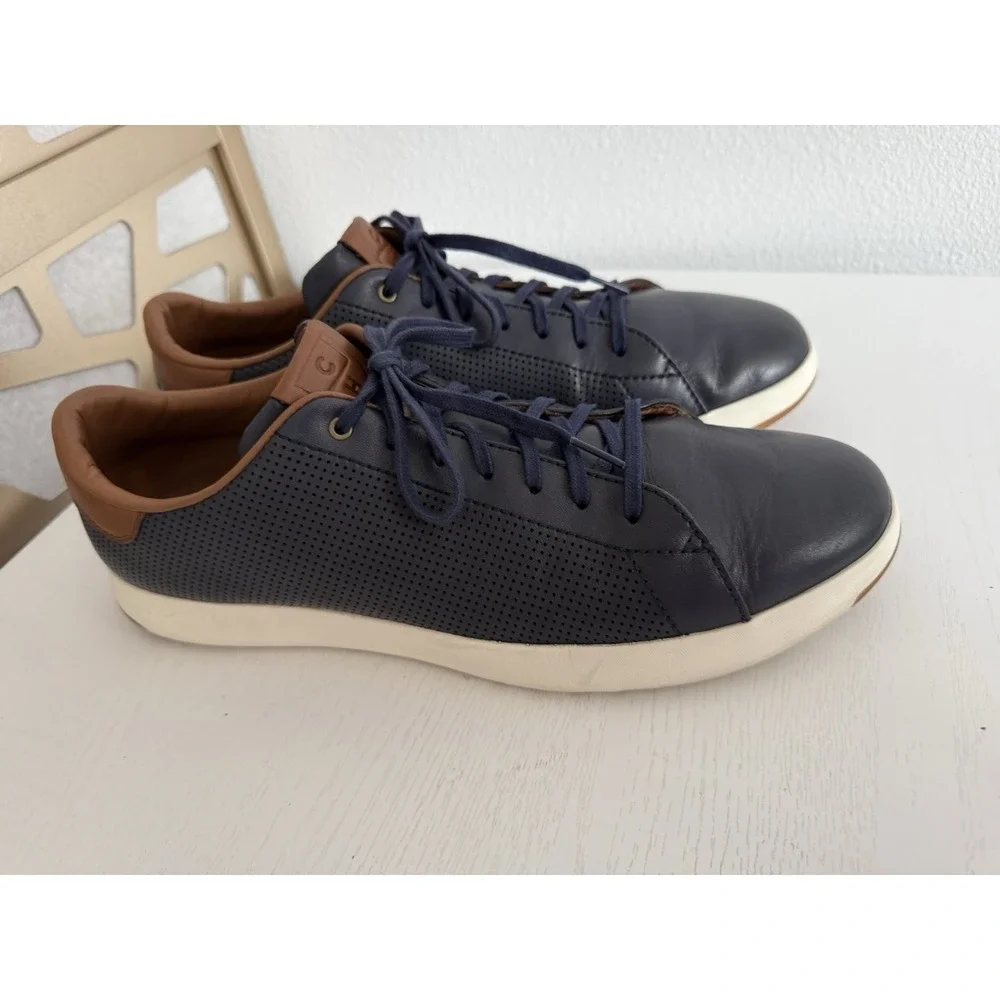 Cole Haan quickly packed